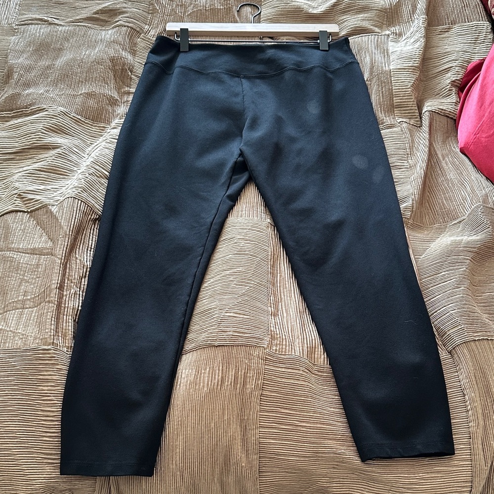 Lulu-B Black Women's Leggings